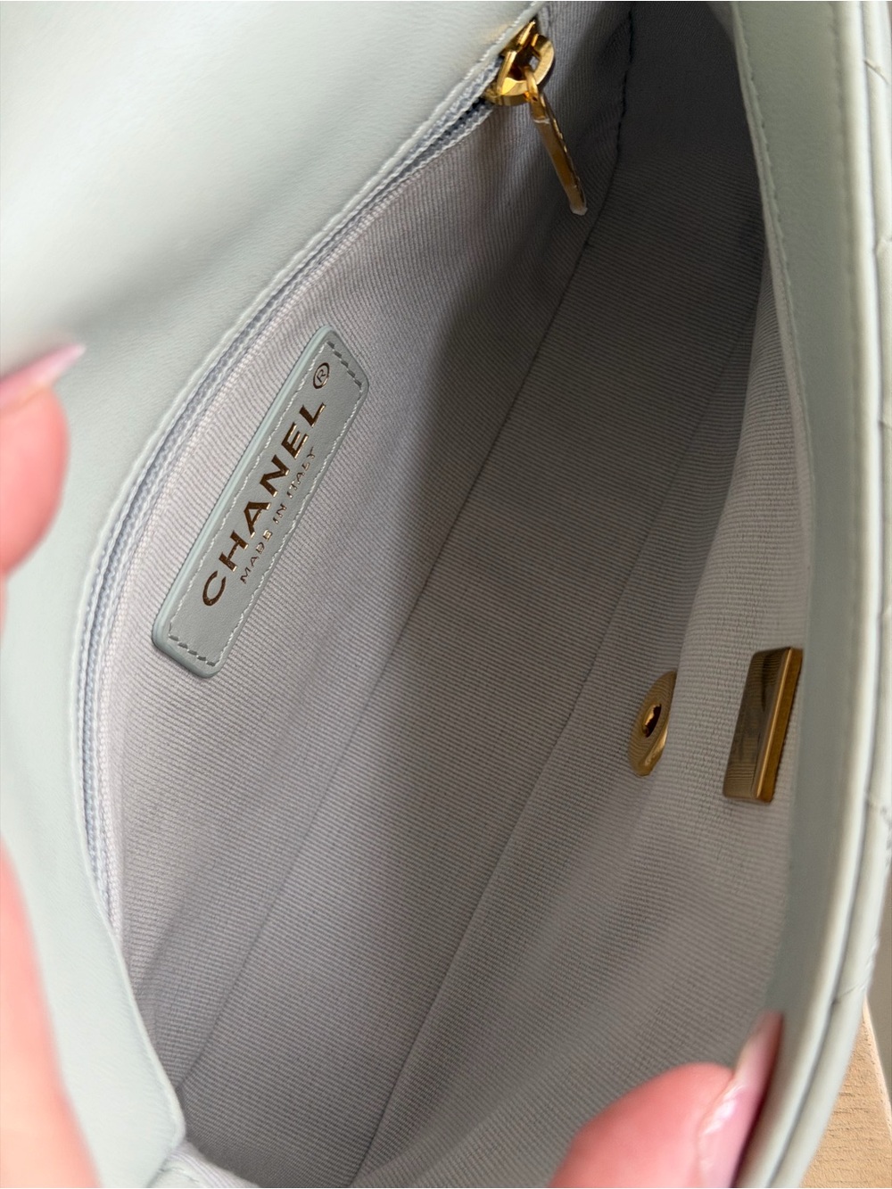 CHANEL Seasonal CC You Flap in Grey Lambskin and GHW - Picture 7 of 7